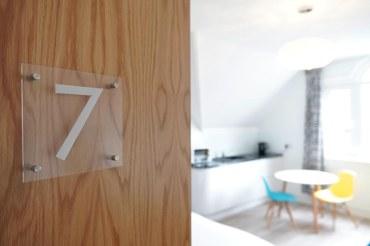 One Helena Road Serviced Apartments Southsea Eksteriør billede